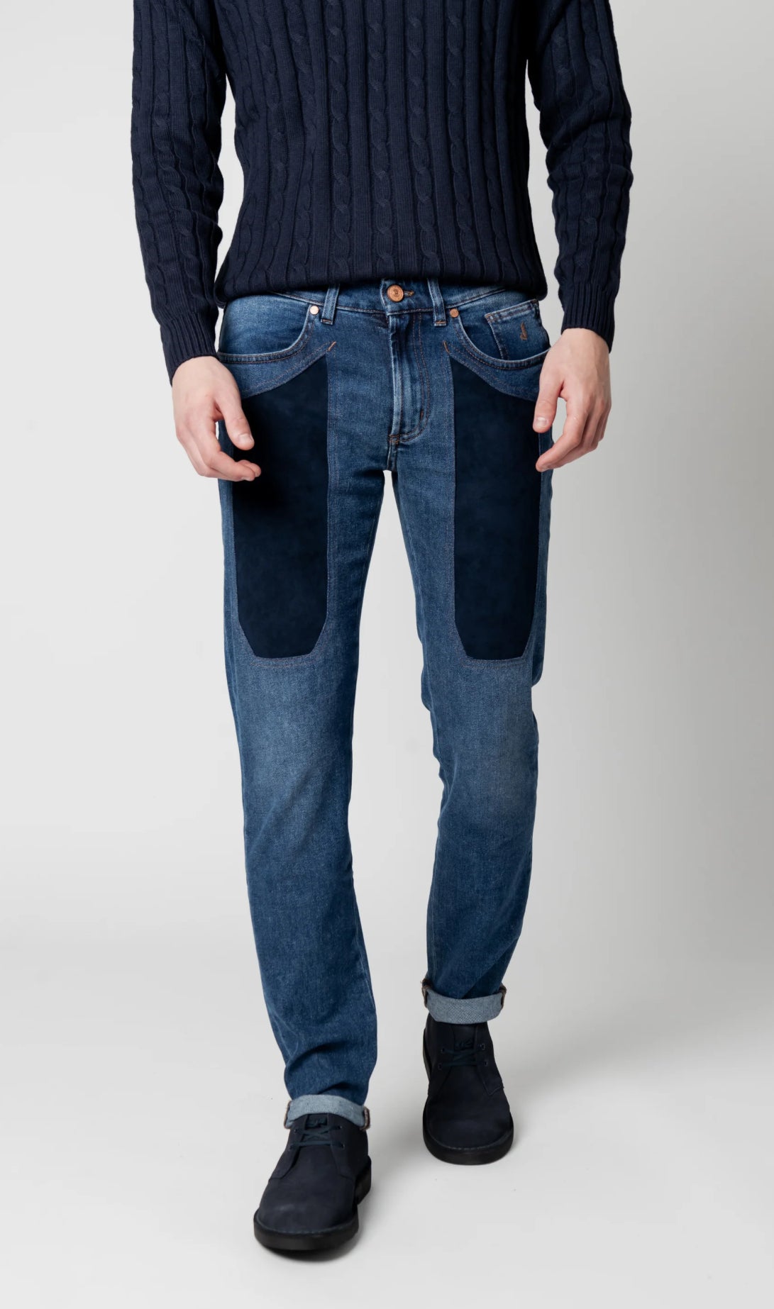 Pantalone 5 tasche con toppa  denim blu scuro