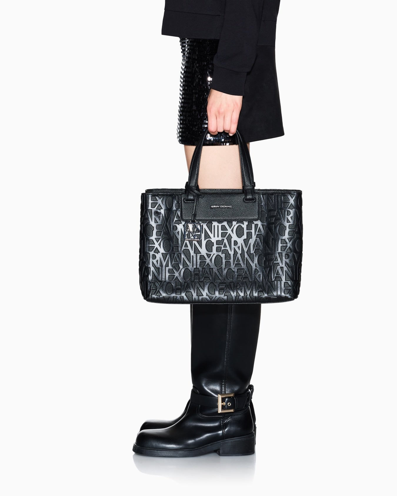 BORSA A MANO E TRACOLLA