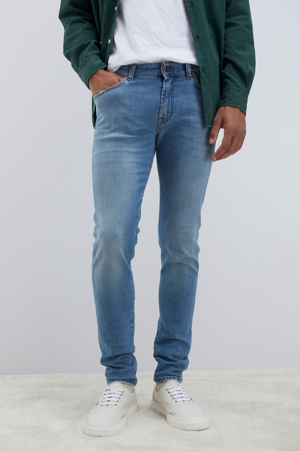 JEANS 517 WASH 57